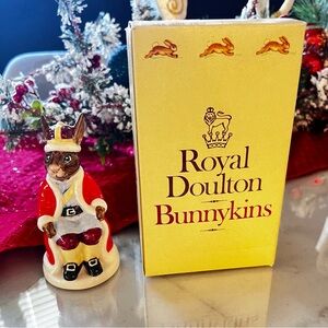 Royal Doulton Bunnykins Red and White Figurine - Royal Family King John